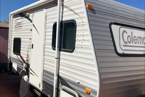 Joseph's Coleman Cts15bh Travel Trailer