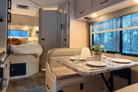 Le Refuge — Boho chic | 2022 | Simple, confortable & prêt à partir 🌿