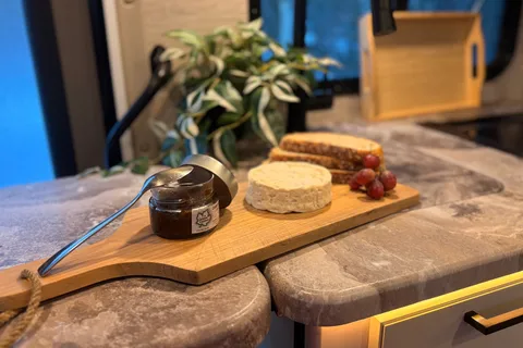 Le Refuge — Boho chic | 2022 | Simple, confortable & prêt à partir 🌿