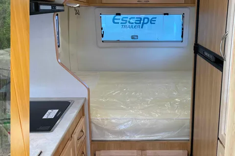 Escape 19