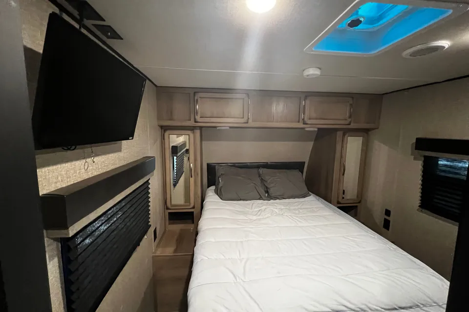 Brandon's Grand Design Bunkhouse