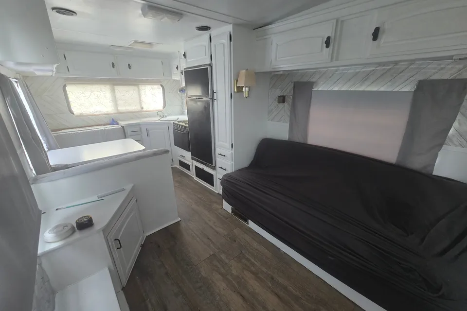 Lisa's fleetwood Wilderness Fifth Wheel