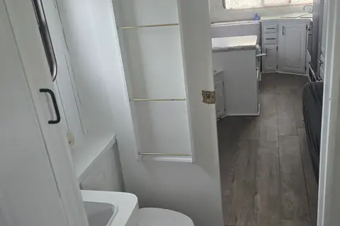 Lisa's fleetwood Wilderness Fifth Wheel