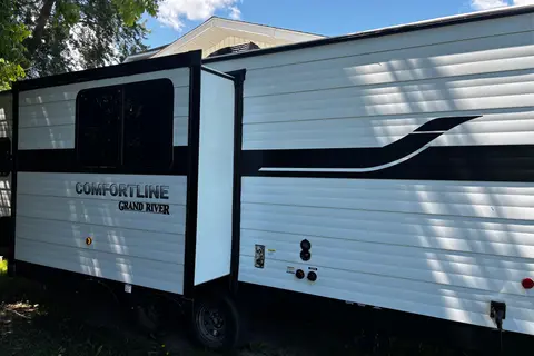 Grand River CL250 Travel Trailer