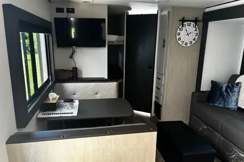 Grand River CL250 Travel Trailer