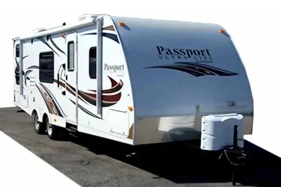 Ashleigh's Passport 28BS Travel Trailer