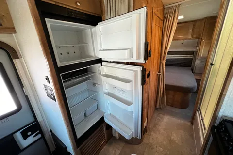 Perfect RV Getaway - 2020 Coachmen Leprechaun 