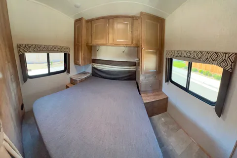 Perfect RV Getaway - 2020 Coachmen Leprechaun 