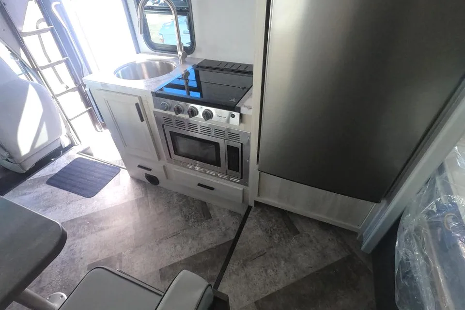 2021 Forest River Sunseeker 2350 Class C