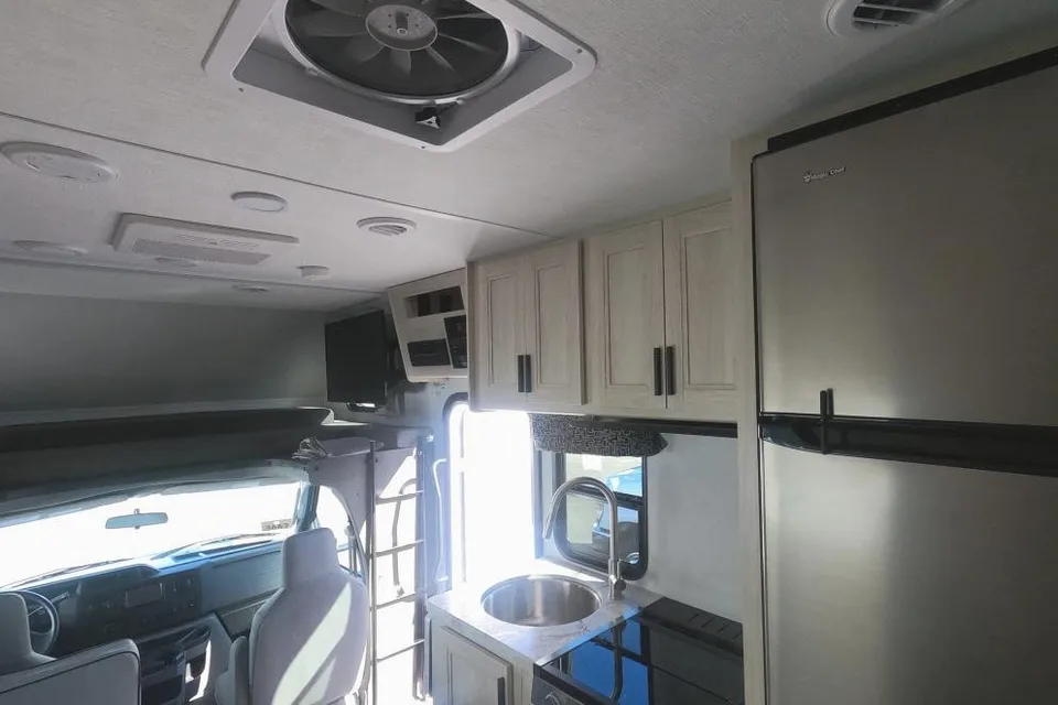 2021 Forest River Sunseeker 2350 Class C