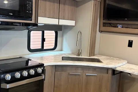 Pascale's Grand Design 2021 Grand Design Imagine XLS 23BHE Travel Trailer