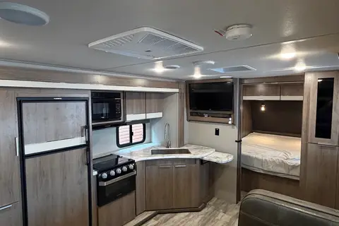 Pascale's Grand Design 2021 Grand Design Imagine XLS 23BHE Travel Trailer