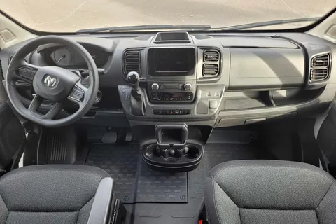 Cozy custom crafted van with Shower, Toilet, A/C , Heat, Solar and more