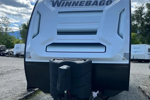 GVK's Winnebago Micro Minnie 1700bh Travel Trailer