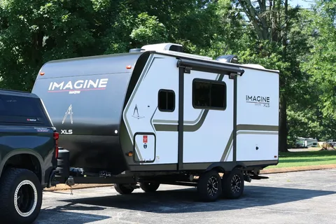 Ricardo's Grand Design Imagine XLS 17MKE Travel Trailer
