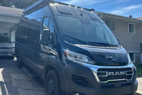 LIV - Vanlife camper 2025