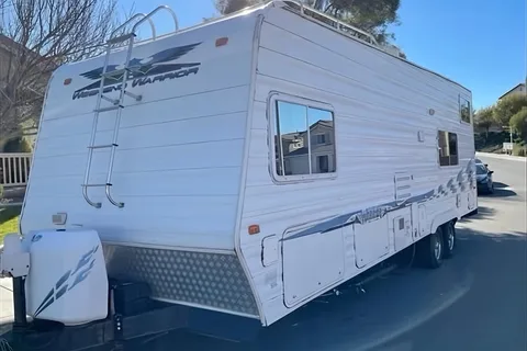 sunset Chaser 🏕️ weekend warrior