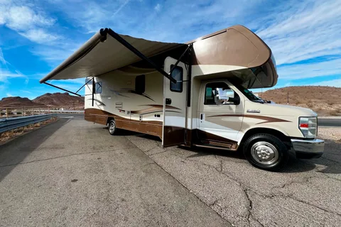 Winnebago Minnie Winnie Premier
