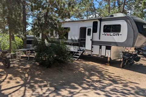 DELIVERY DISCOUNTED Motorcycle-golf Alliance RV 44V14 TOY Hauler