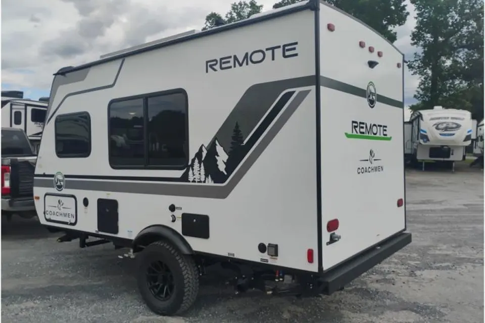 Rosemary's lightweight, dog friendly camper