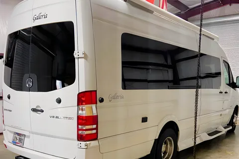 JPT's Galleria Mercedes Benz Class B