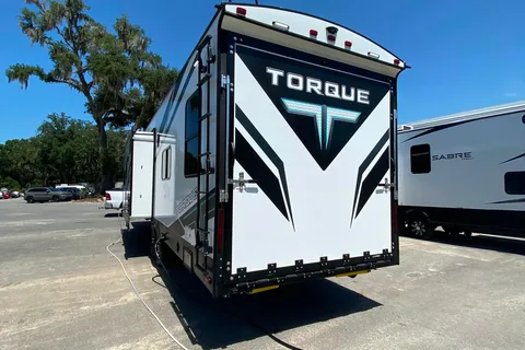 Heartland T333 Travel Trailer / Toy Hauler