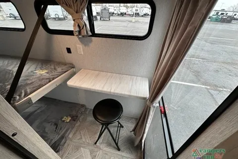 Lidia’s Wildwood Trailer with Views!!