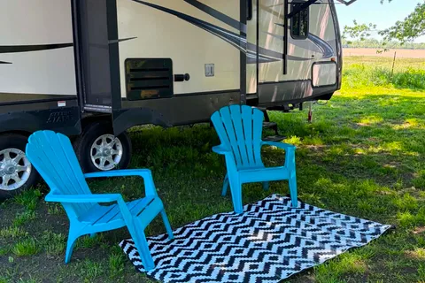 Clean Sunset Trail Travel trailer