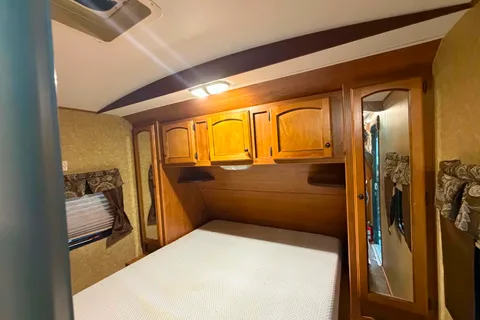 Clean Sunset Trail Travel trailer