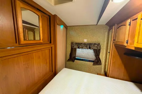 Clean Sunset Trail Travel trailer
