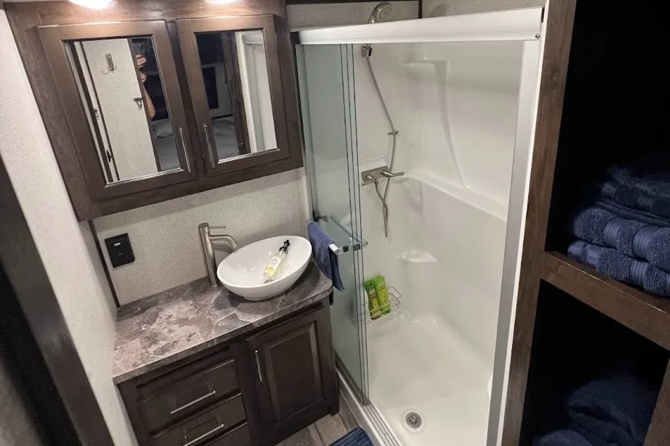 Luxurious 2020 Dutchmen 3635 Toy Hauler
