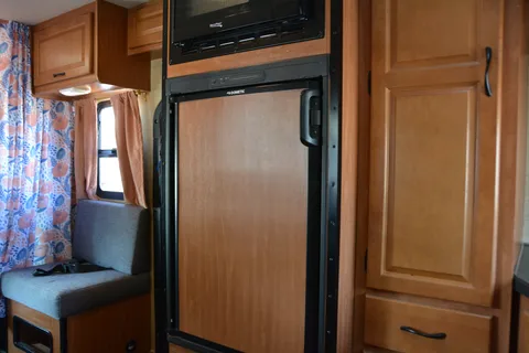 The Salty Majestic: Easy-to- Drive Compact Class C