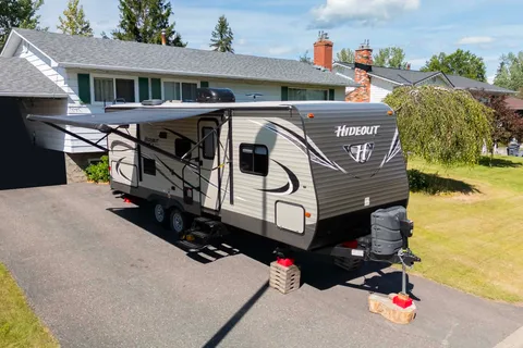 Marc Alfred's Keystone 2018 keystone hideout 24Lhswe Travel Trailer