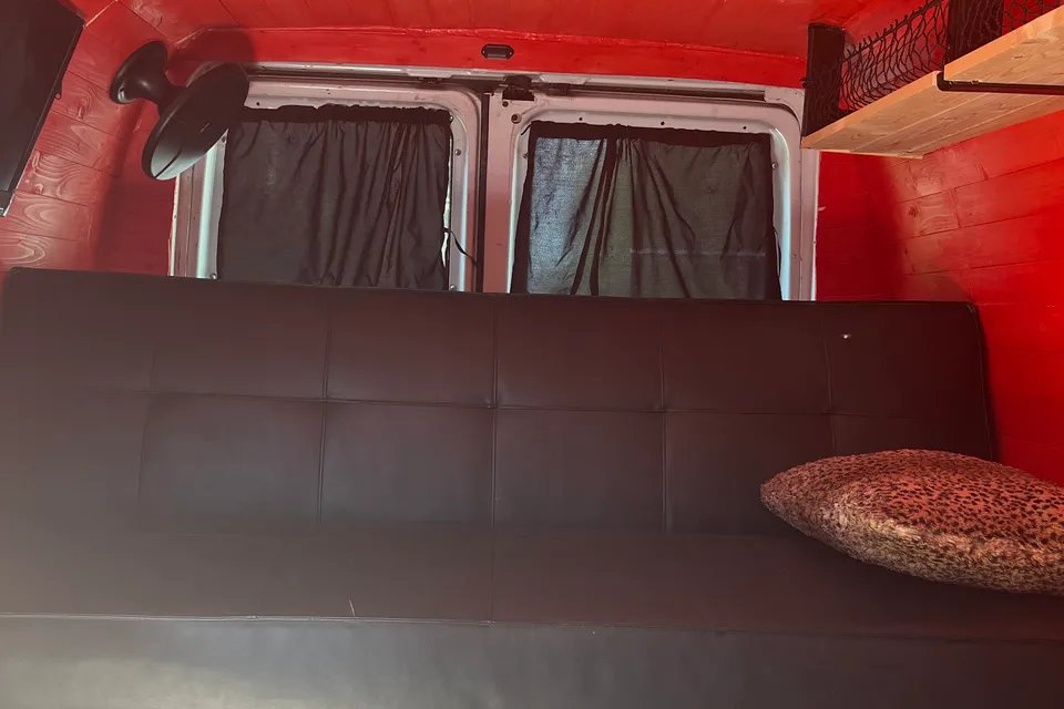 Oleksandr's Ford E250 Campervan
