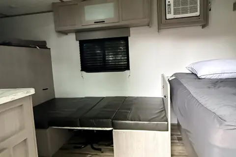 TT5 - 5 Person w/ Bunk- The RV Rental Factory