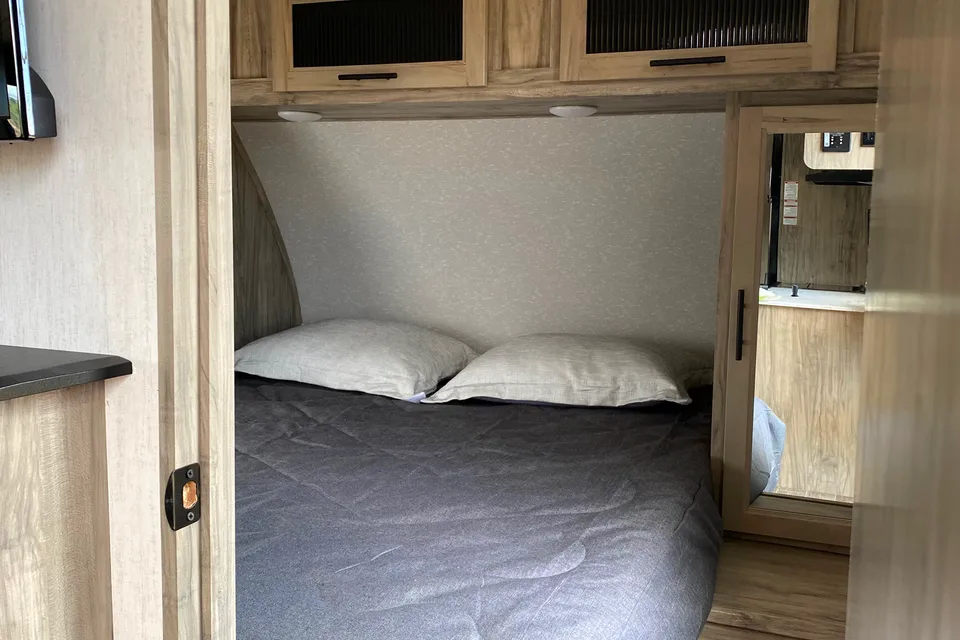 2022 Alpha Wolf Family Bunkhouse