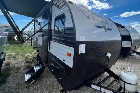 Forest River Viking 17BH Travel Trailer ***Light Weight SUV Towable***
