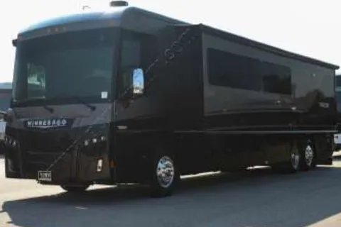 Awesome Contemporary Luxury RV Winnebago Horizon 42Q Class A