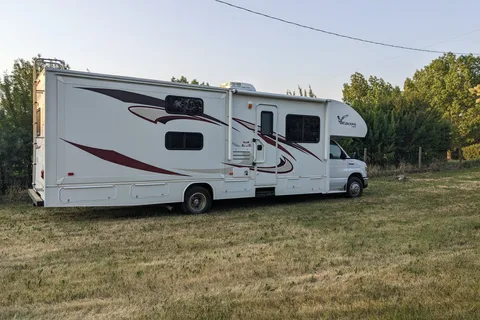 Naomi's Jayco Redhawk Class C