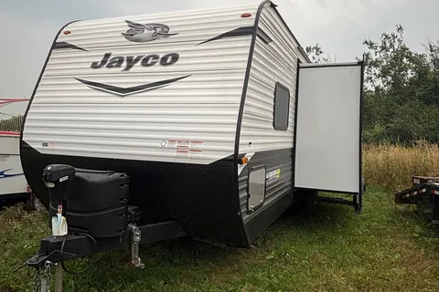 Jessica's Jayco Jayflight Travel Trailer