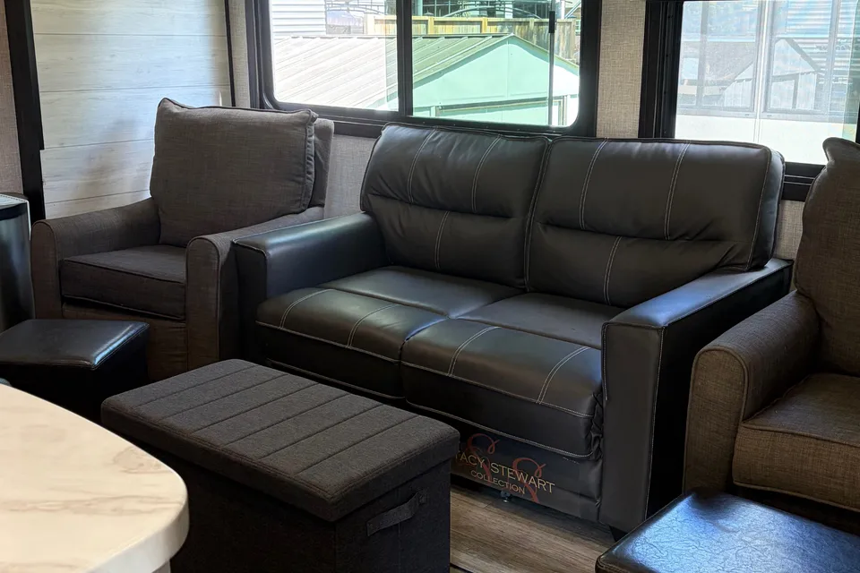 Jessica's Jayco Jayflight Travel Trailer