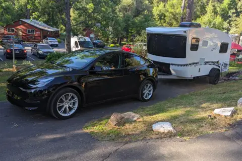 sultan's inTech Sol Horizon Travel Trailer