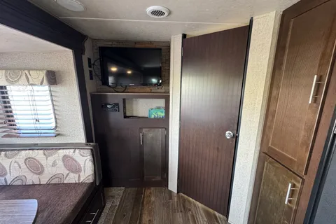 Tristan's Forest River Cherokee 264 Travel Trailer
