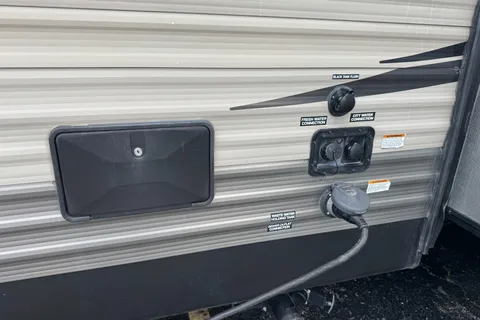 Tristan's Forest River Cherokee 264 Travel Trailer
