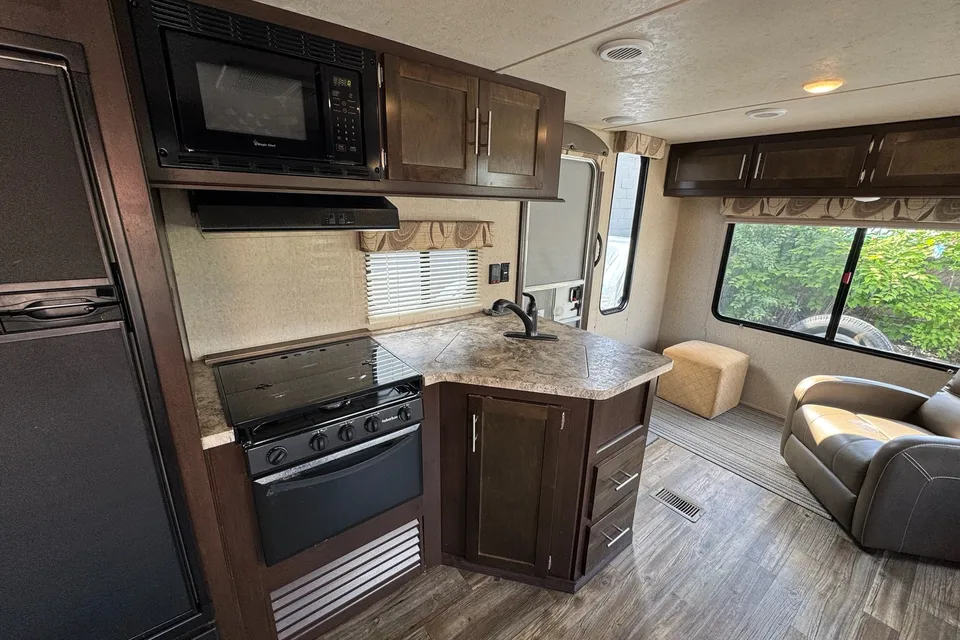 Tristan's Forest River Cherokee 264 Travel Trailer