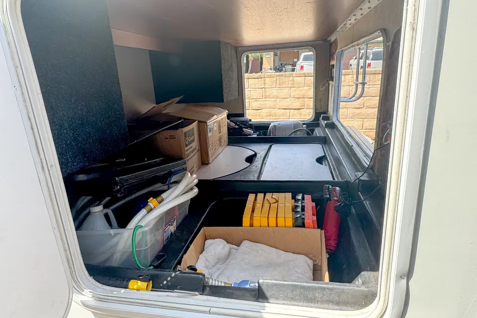 Coachmen Freelander Class C | Clean & Roomy Family RV