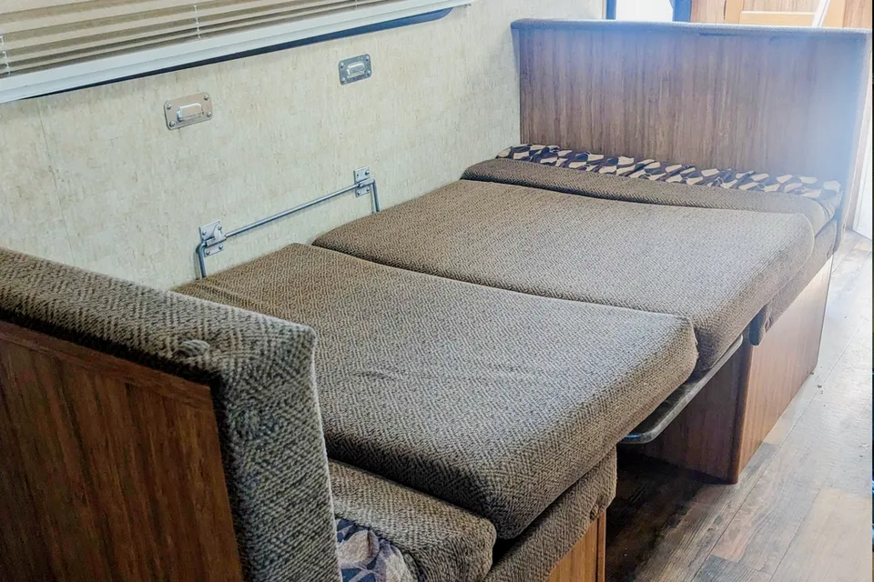 Super Light Skyline Koala Travel Trailer