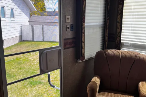Glen's Keystone Copper Canyon Fifth Wheel