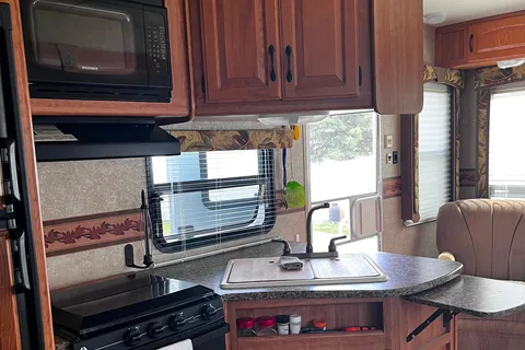 Glen's Keystone Copper Canyon Fifth Wheel