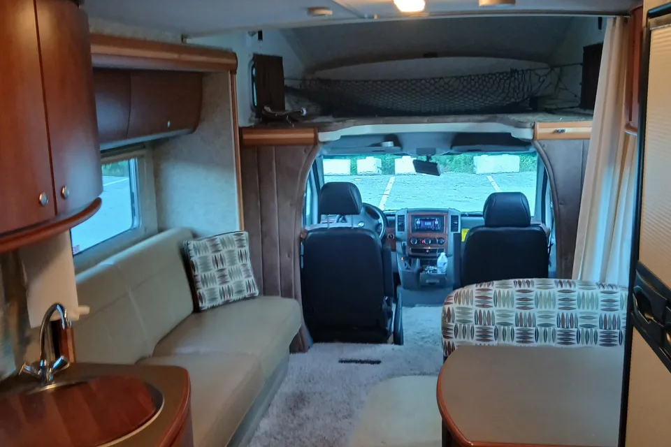 Michael's Winnebago  Navion Itasca Class C